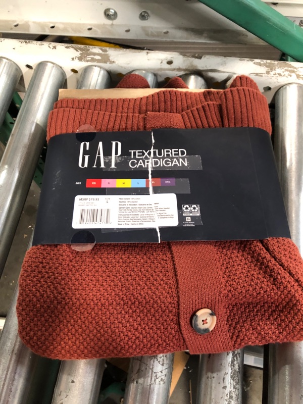 Photo 1 of Gap Ladies Textured Cardigan (Large)
