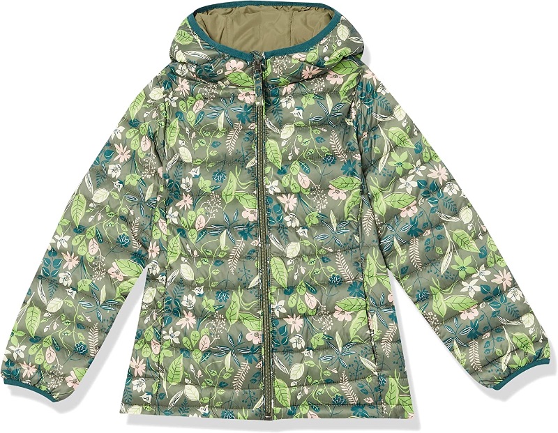 Photo 1 of Amazon Essentials Lightweight Water-Resistant Hooded Puffer Jacket (Kid's Size XL)