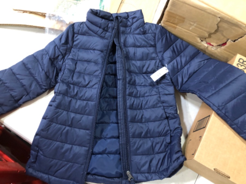 Photo 2 of Amazon Essentials Lightweight Water-Resistant Mock Puffer Jacket (Kid's Size Medium)