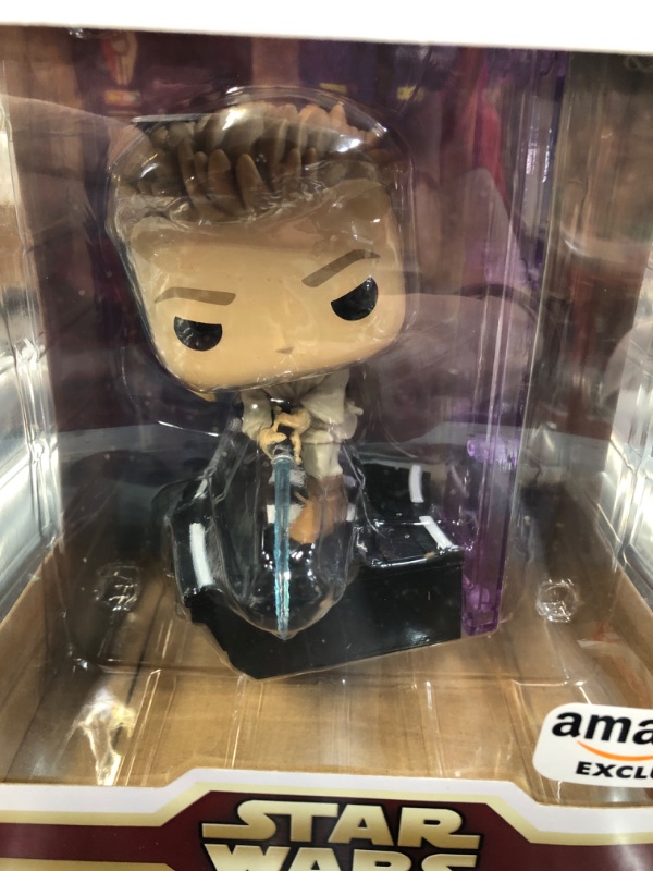 Photo 2 of Funko Pop! Deluxe Star Wars: Duel of The Fates - OBI-Wan Kenobi, Amazon Exclusive, Figure 2 of 3