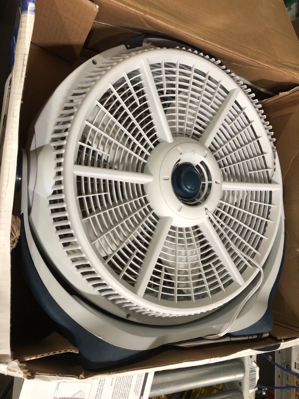 Photo 1 of Lasko Wind Machine 25" 