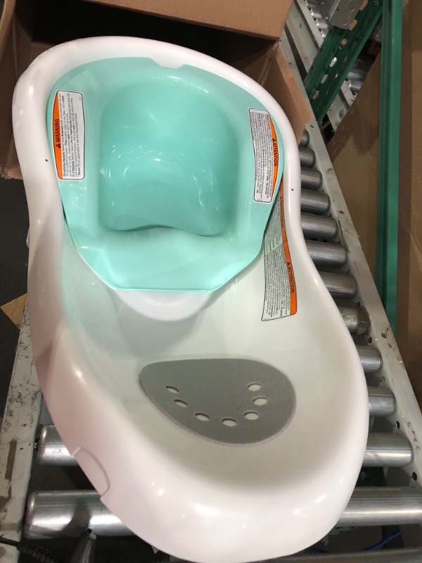 Photo 1 of Fisher-Price 4-in-1 Sling 'n Seat Bath Tub, 