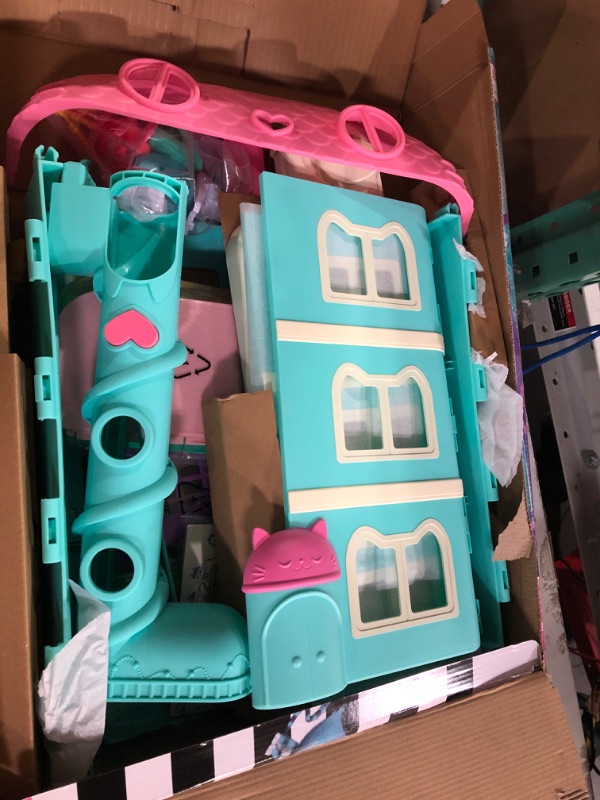 Photo 2 of Gabby's Dollhouse, Purrfect Dollhouse with 15 Pieces Including Toy Figures, Furniture, Accessories and Sounds, Kids Toys for Ages 3 and up