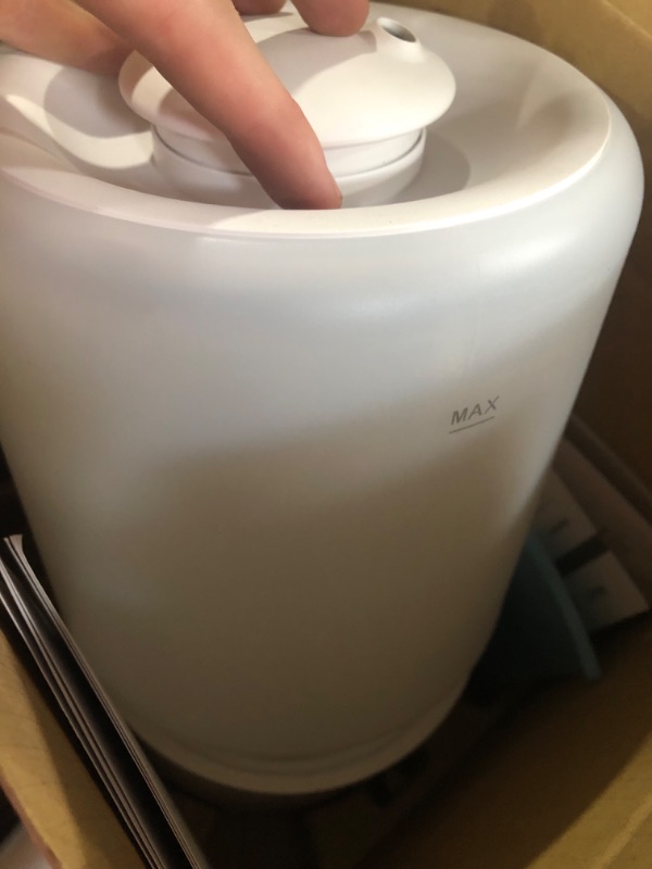 Photo 2 of **UNABLE TO TEST** LEVOIT Smart Cool Mist Humidifier