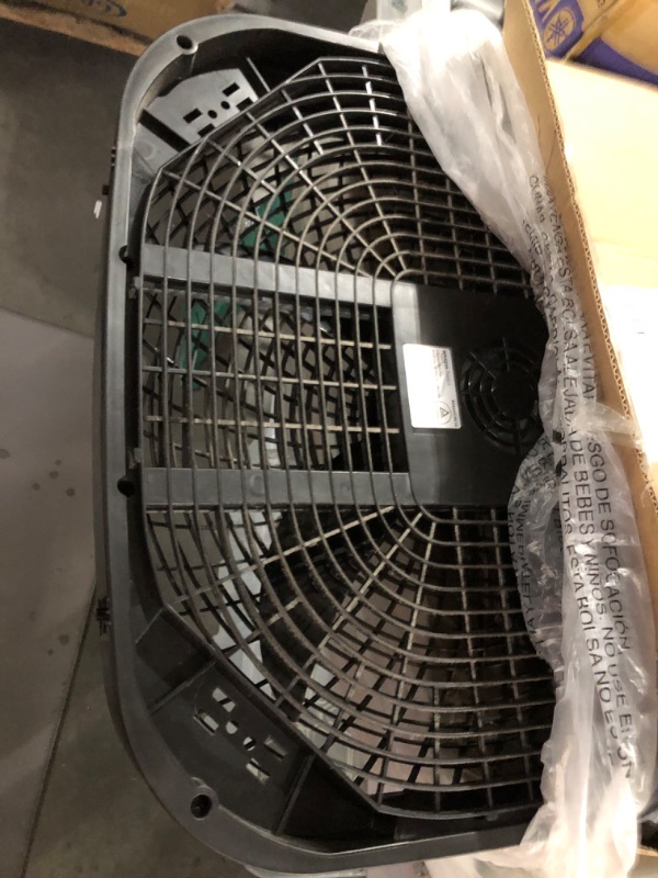 Photo 1 of **UNABLE TO TEST** Amazon Basics 3 Speed Box Fan, 20-Inch 20-inch Box Fan