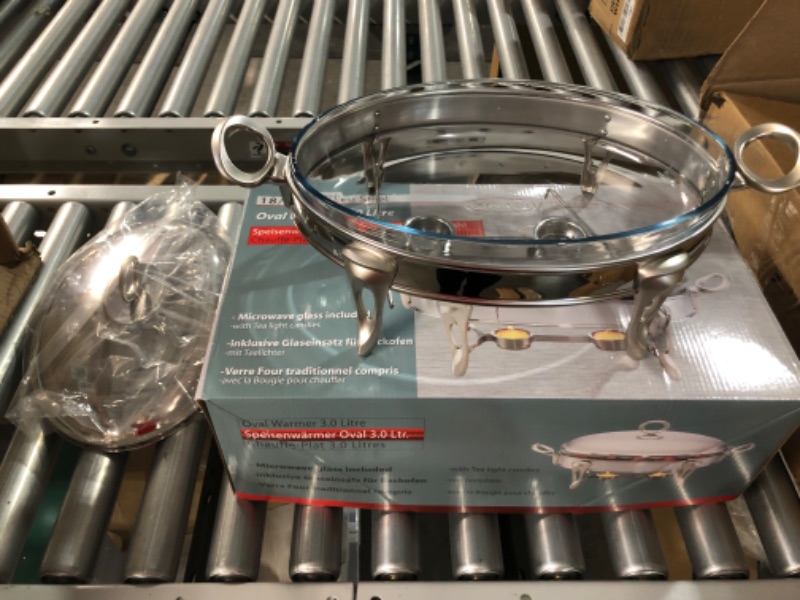 Photo 3 of [DAMAGE] Galashield Chafing Dish Buffet Set Warming Tray with Lid Stainless Steel Buffet Server and Oven Safe Glass (3-Quart)