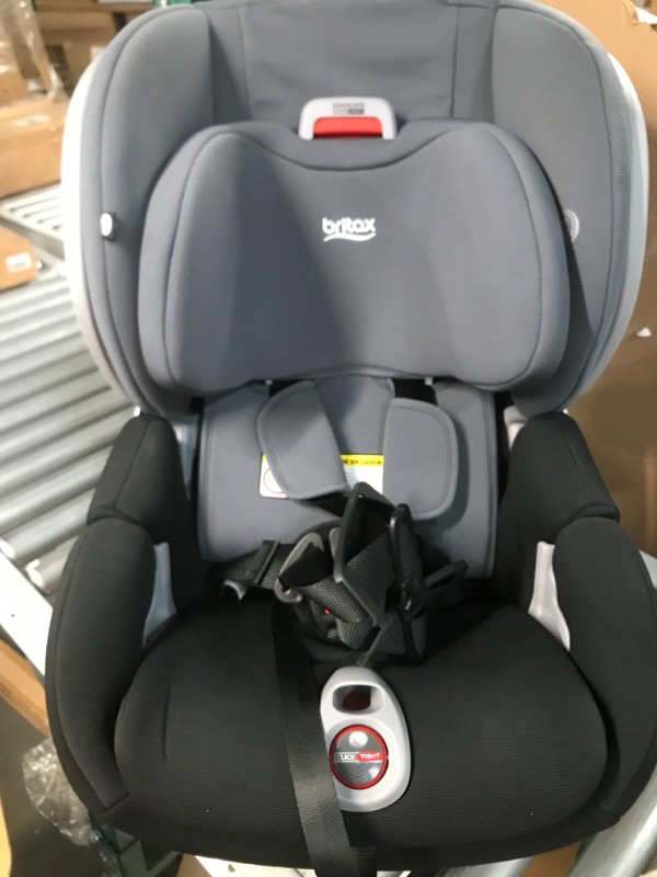 Photo 4 of Britax Boulevard ClickTight Convertible Car Seat