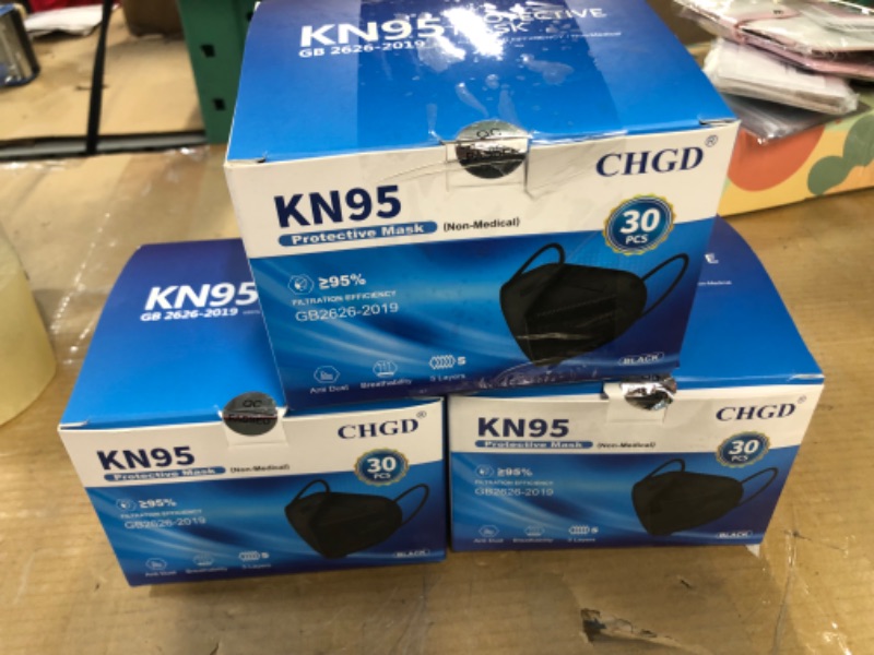 Photo 2 of *SEE NOTES* CHGD Kn95 Face Mask,  (Black-90pcs)