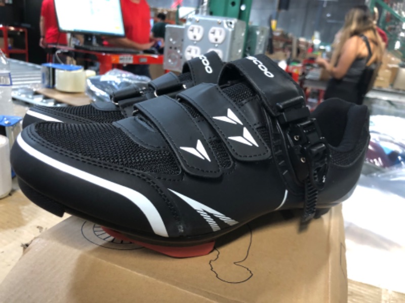 Photo 3 of *SEE NOTES* KESCOO Cycling Shoes Compatible with Peloton Bike, Size EU 43