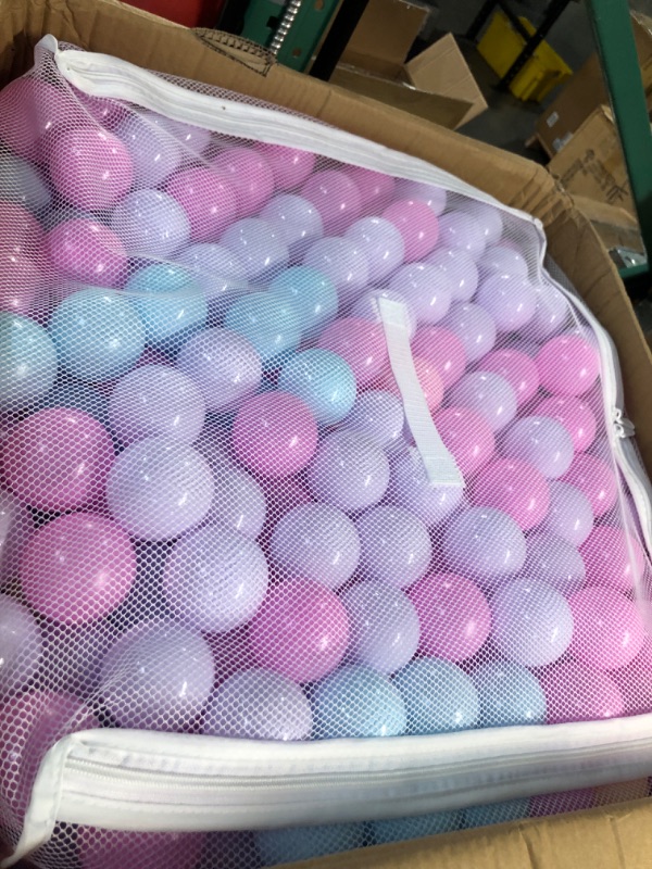 Photo 1 of Amazon Basics BPA Free Crush-Proof Plastic Ball Pit Balls with Storage Bag 6 Pastel Colors 1,000 Balls