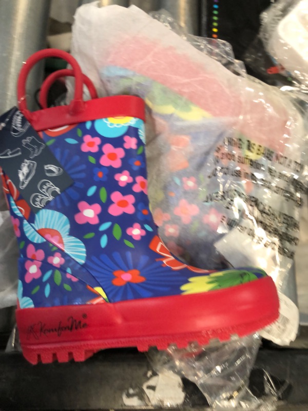 Photo 1 of Kids Floral Print Rain Boots, Size 6