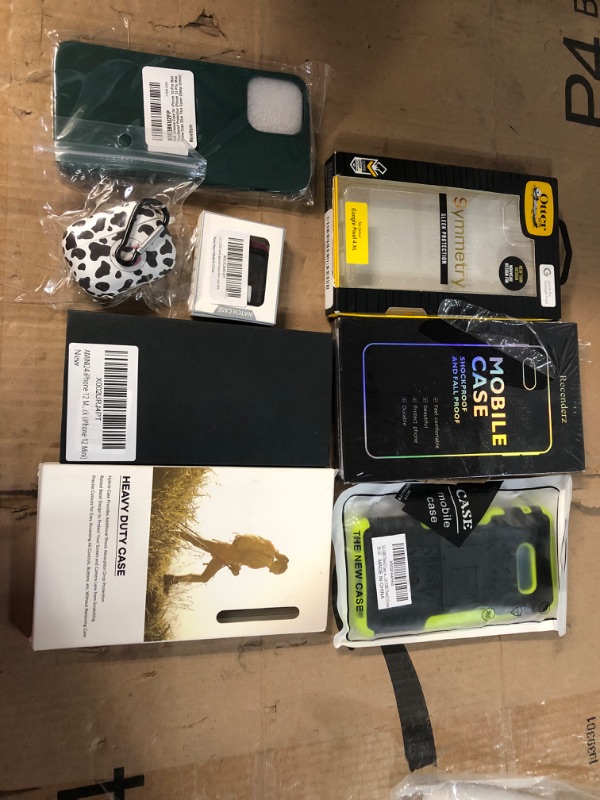 Photo 1 of Miscellaneous Phone Accessories Bundle