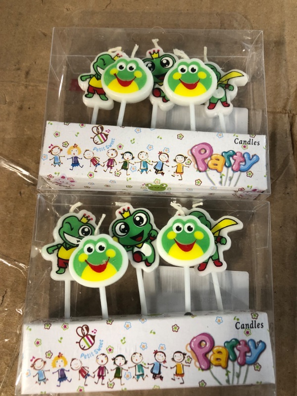 Photo 2 of (2 Pack) Frog Birthday Candles 