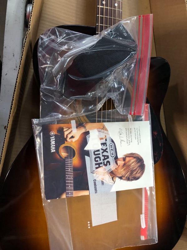 Photo 4 of **USED BUT APPEARS NEW** Yamaha URBAN Guitar – Learn Guitar with Keith Urban - Guitar, App & Essential Accessories