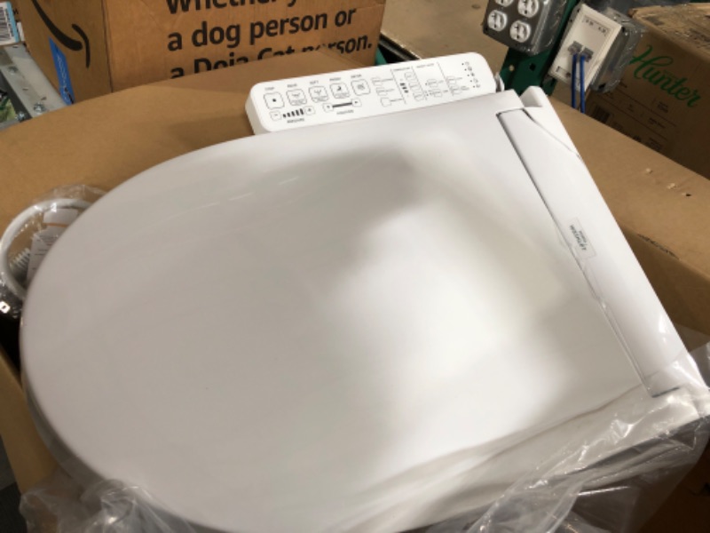 Photo 3 of ***FOR PARTS OR REPAIR***
TOTO SW3074#01 WASHLET C2 Electronic Bidet Toilet Seat with PREMIST and EWATER+ Wand Cleaning, Elongated, Cotton White C2 Elongated Cotton White