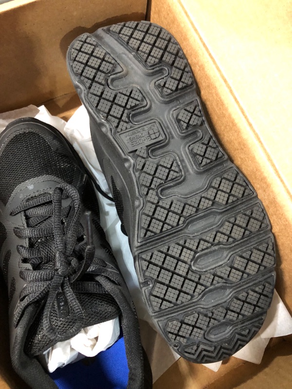 Photo 3 of *Used/Dirty* Shoes for Crews Vitality II, Women's Slip Resistant Sneakers Size 8 Black