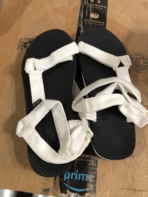 Photo 2 of *Used/Dirty* ALEADER Womens Sandals, Size 10 White