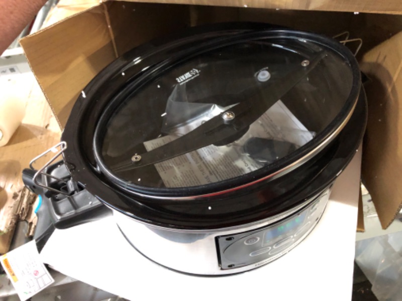 Photo 2 of **Lid handle is broken**
Hamilton Beach Portable 6-Quart Set & Forget Digital Programmable Slow Cooker With Temperature Probe