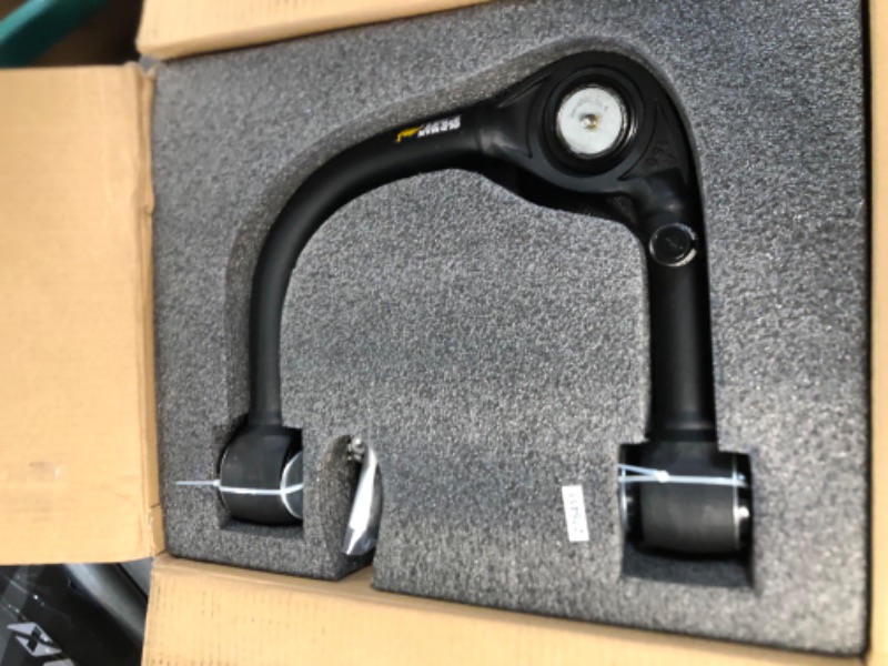 Photo 7 of OME UCA0001 Upper Control Arms for Toyota Land Cruiser 200 series 2007- ON by Old Man Emu… Land Cruiser 200 Series 2007+