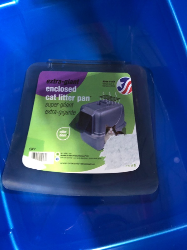 Photo 1 of *MINOR DAMAGE SEE PHOTO*
Enclosed Cat Pan Size: Extra Large (18" H x 17.5" W x 21.5" D)