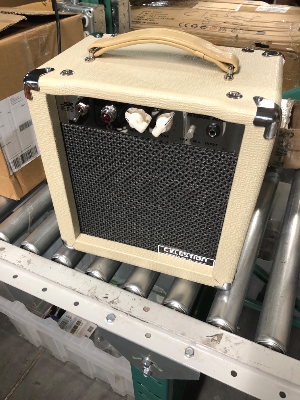 Photo 5 of [FOR PARTS, READ NOTES]
Monoprice 5-Watt Guitar Combo Tube Amplifier (611705)