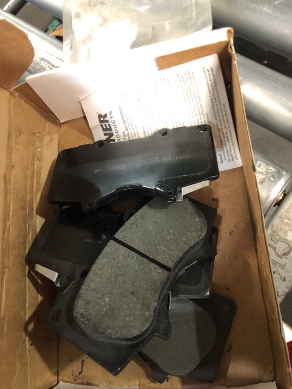 Photo 1 of Wagner Brake QuickStop ZD976 Ceramic Disc Brake Pad Set QS - Ceramic ZD976