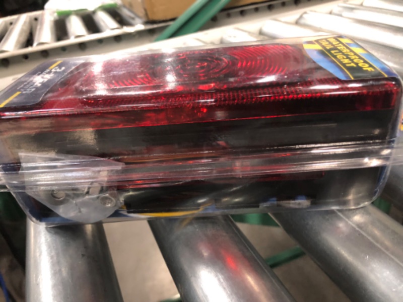 Photo 3 of Optronics ST37RS ST-37RS Tail Light with License Light, Red