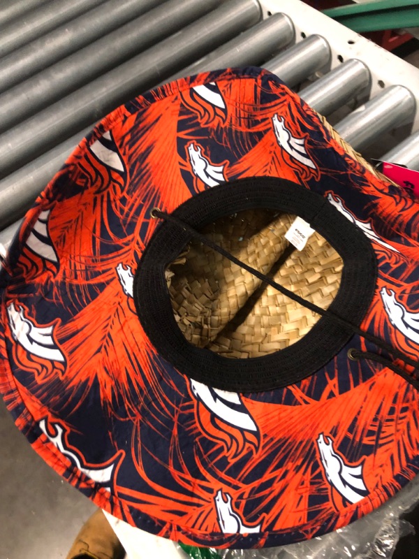 Photo 2 of **DAMAGED SEE PICTURES** foco Men's NFL Team Logo Floral Lifeguard Beach Straw Sun Hat