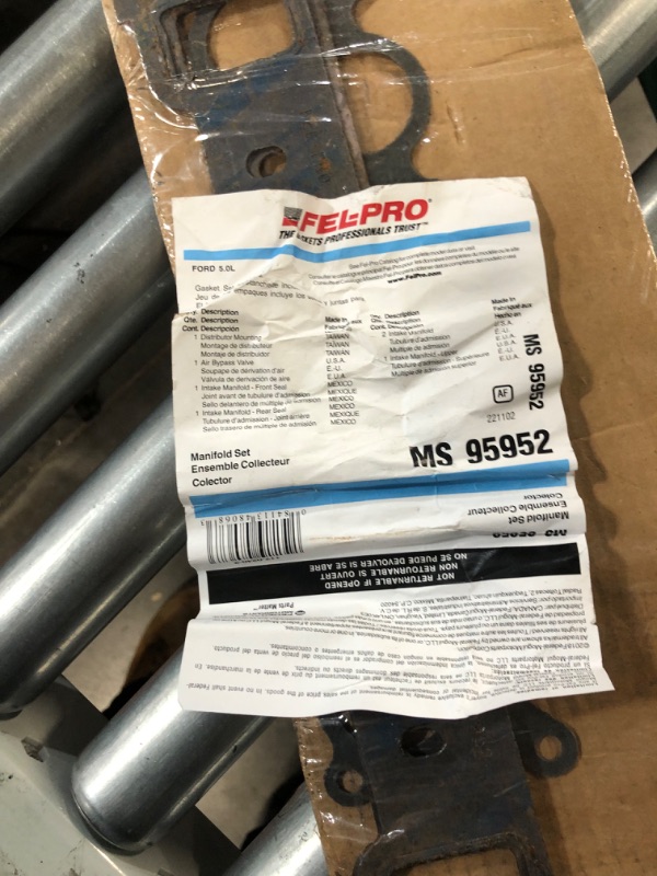 Photo 3 of FEL-PRO MS 95952 Intake Manifold Gasket Set