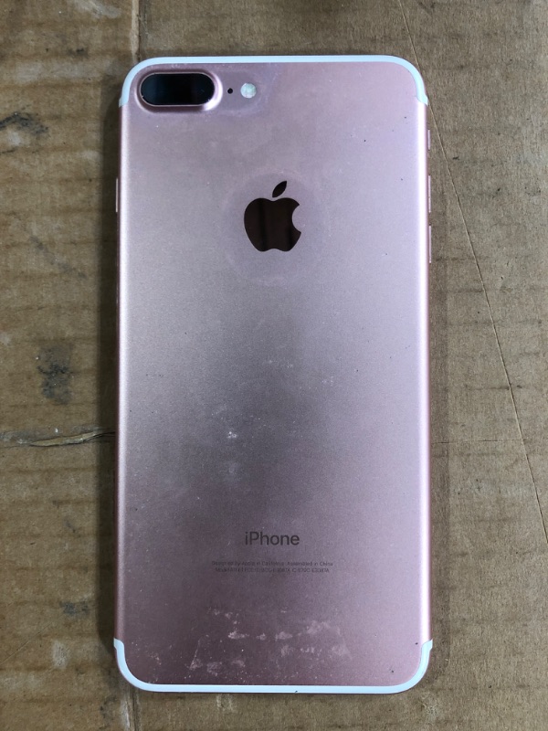 Photo 3 of *USED* Apple iPhone 7 Plus - Rose Gold - Unlocked (Renewed)