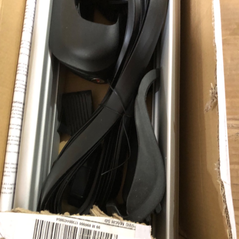 Photo 1 of Malone AirFlow2 Universal Cross Rail Roof Rack  50 inches