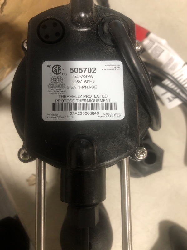 Photo 4 of * turns on * unable to test further * item seems to be used see images *
Little Giant LG-SEW75T 115 Volt, sump pump 5.5 aspa series 