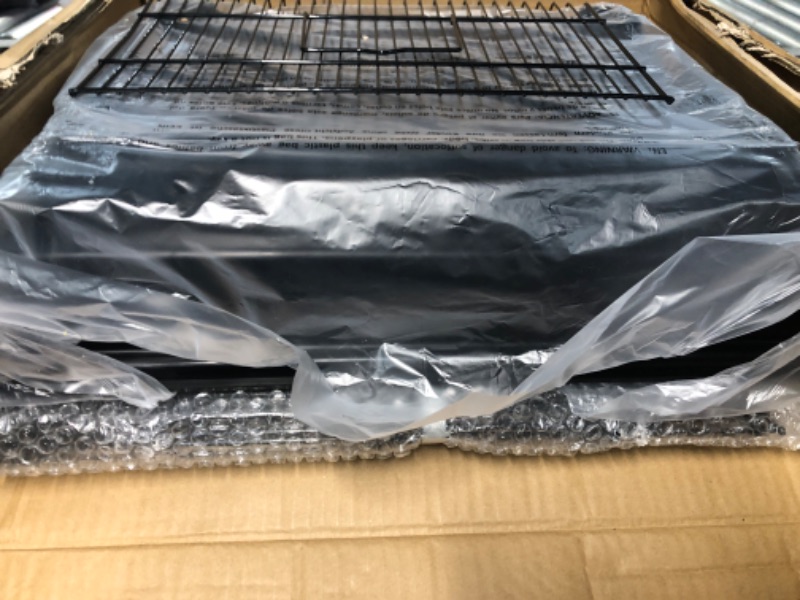 Photo 1 of Yaheetech 39-inch Roof Top Large Flight Parrot Bird Cage black