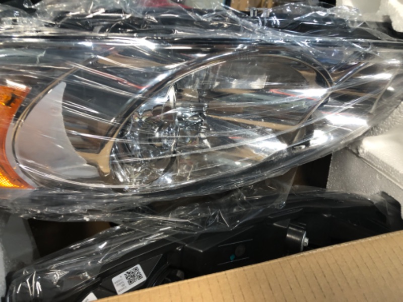 Photo 1 of AUTOSAVER88 Headlight Assembly Compatible 