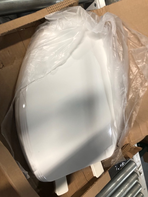 Photo 3 of *MINOR SCRATCHES* BEMIS 1600E4 000 Ashland Toilet Seat