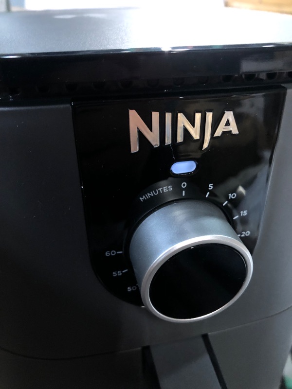 Photo 5 of ***NONFUNCTIONAL - FOR PARTS - SEE NOTES***
Ninja AF080 Mini Air Fryer, 2 Quarts 