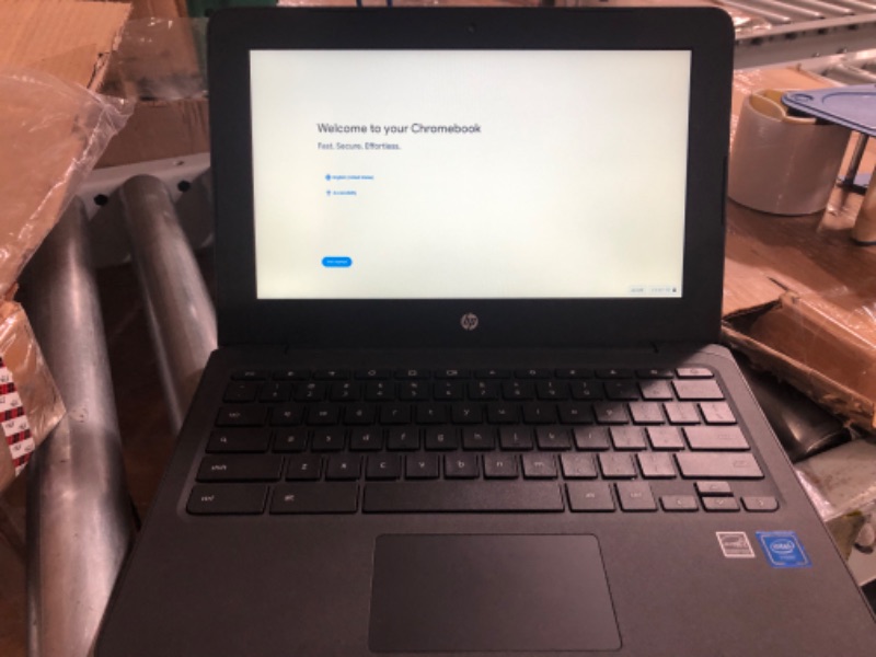 Photo 2 of HP Pavilion 15 Laptop, 12th Generation Intel Core i7-1255U Processor, 16 GB RAM, 512 GB SSD, 15.6" Full HD Display, Windows 11 Pro, Fingerprint Reader, Wi-Fi & Bluetooth, HD Webcam 