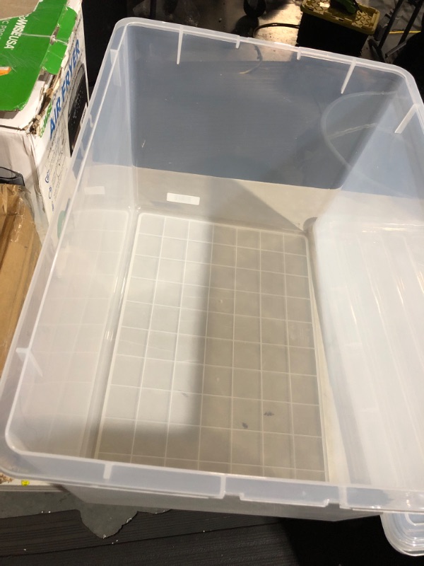 Photo 3 of (Minor Damage) IRIS USA 2 Pack 32 Qt. Plastic Storage Container Bin  Extra Large 32 Qt. - 2PK