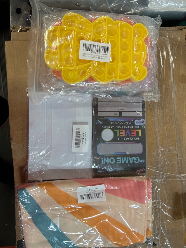Photo 1 of **MISCELLANEOUS BUNDLE**