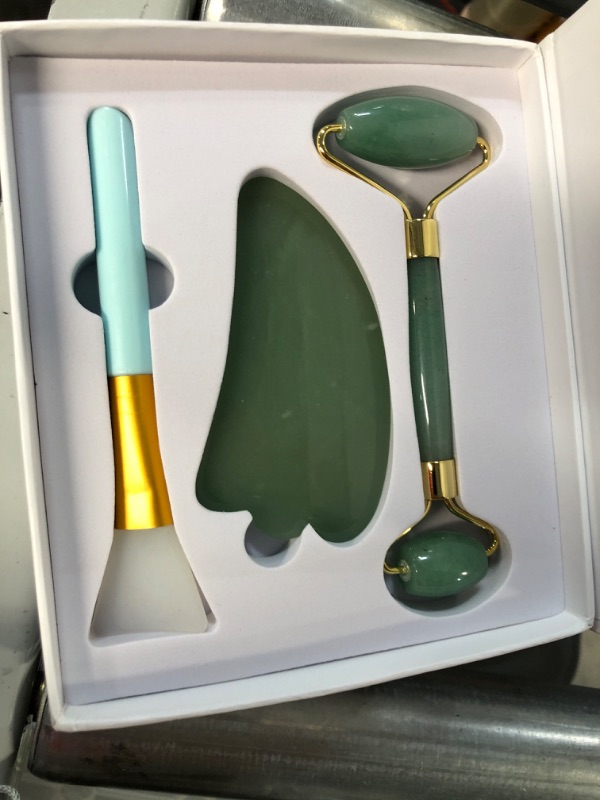 Photo 2 of 4-in-1 Jade Roller and Gua Sha Set. 