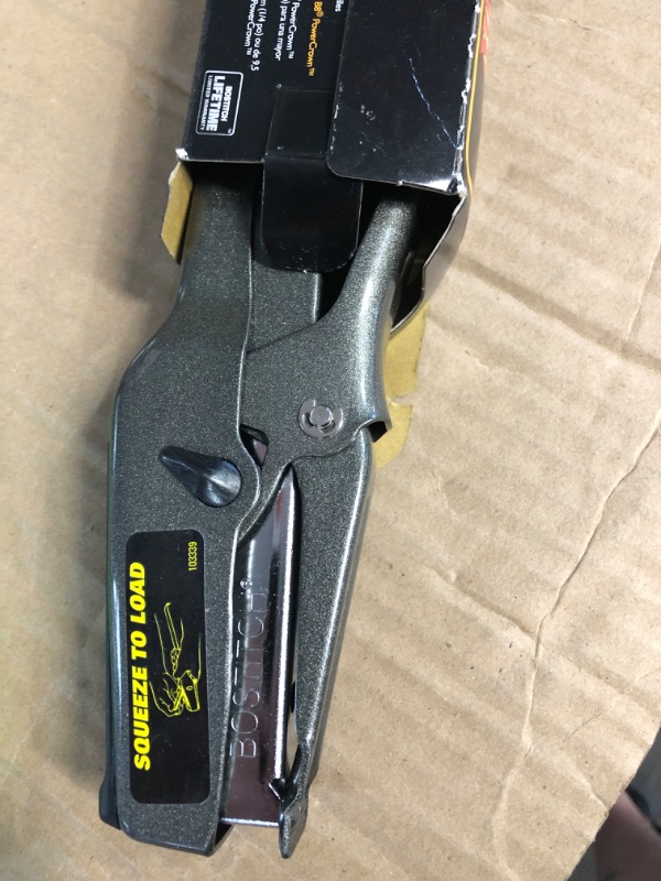 Photo 2 of Bostitch B8 Heavy-Duty Plier Stapler