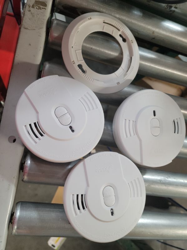 Photo 2 of 10 Year Worry-Free Smoke Detector, Lithium Battery Powered, Smoke Alarm, 3-Pack