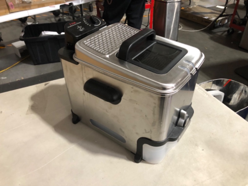 Photo 5 of ***UNTESTED - HEAVILY USED - MISSING PARTS*** T-Fal Ultimate EZ Clean Stainless Steel Deep Fryer with Basket 3.5 Liter Oil and 2.6 Pound Food Capacity 1700 Watts 