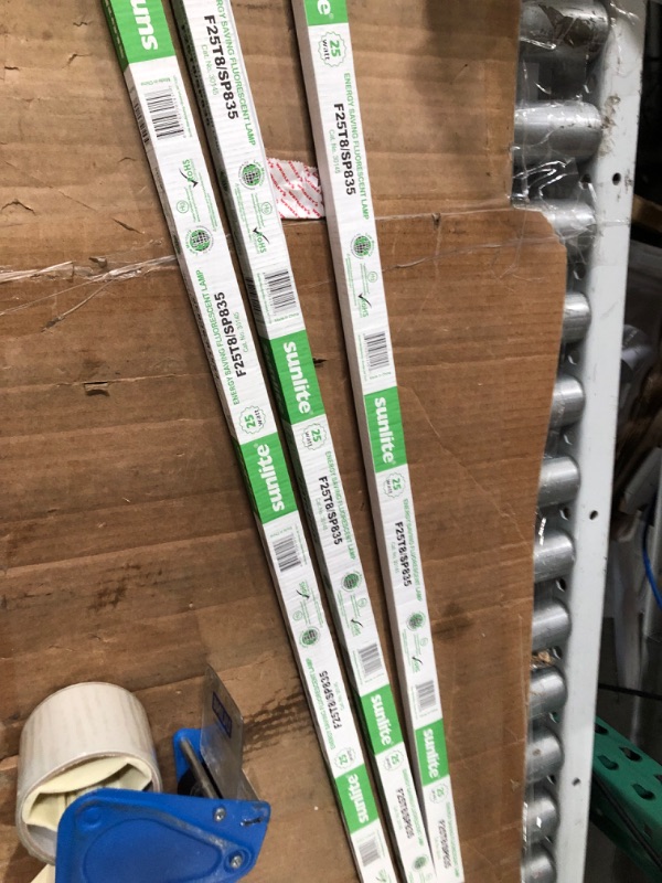 Photo 1 of Sunlite 30145 3 Foot T8 Linear Fluorescent Lamp, 25 Watts, 2300 Lumens, F25T8/SP850, 3500K Neutral White, Medium G13 Bi-Pin Base, ROHS Compliant, High Performance Straight Tube, 3pack