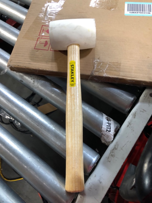 Photo 3 of 16 oz. White Rubber Mallet