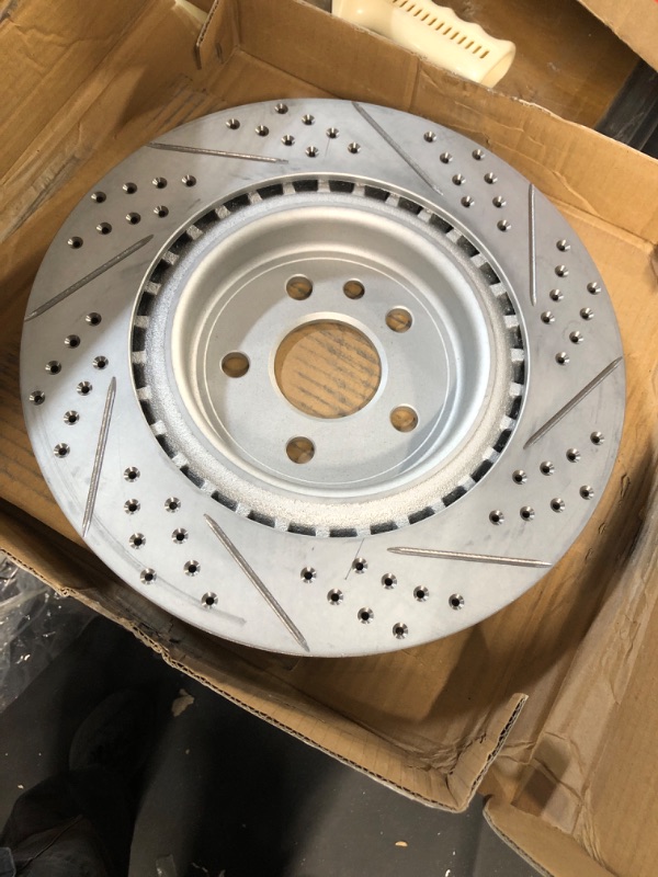 Photo 3 of Mercedes C63s C63 Sl63 Sl65 Gt63 Amg rear brake rotor TopEuro #500