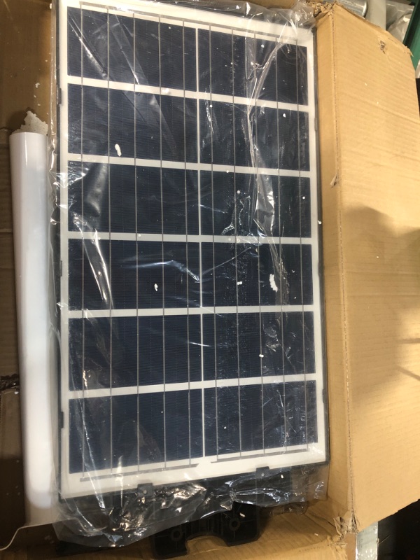 Photo 1 of 1000W Solar Street Lights Outdoor, Motion Sensor 7000K 100000LM IP66 Waterproof 