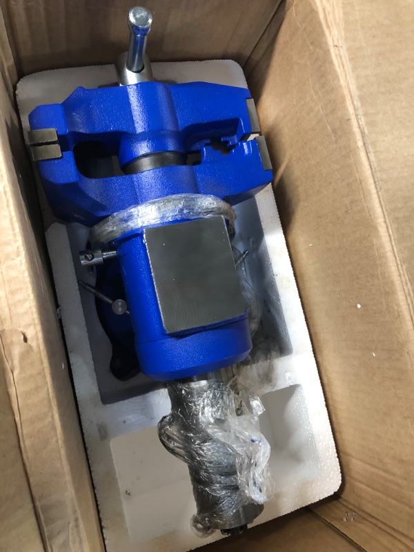 Photo 2 of **USED BUT APPEARS NEW** Forward DT08125A 5-Inch Heavy Duty Bench Vise 360-Degree Swivel Base and Head with Anvil (5", Ductile Iron) DT08125A-5In