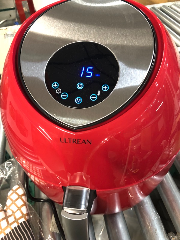 Photo 1 of **USED BUT APPEARS NEW** Ultrean 8.5 Quart Air Fryer 