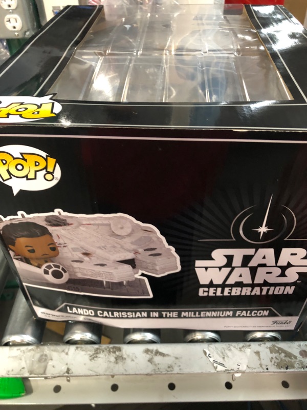 Photo 2 of ** READ NOTES** Funko Pop! Ride Super Deluxe: Star Wars - Lando Calrissian in The Millenium Falcon (Shared Galactic Convention, Amazon Exclusive), Multicolor